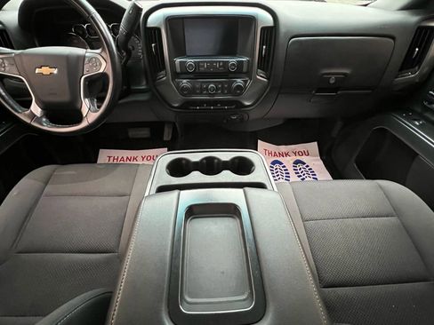 Used 2018 Chevrolet Silverado 1500 LT w/ Texas Edition image 13