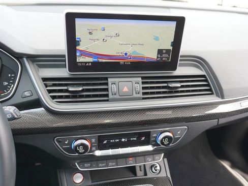 Used 2018 Audi SQ5 Prestige w/ Prestige Package image 17