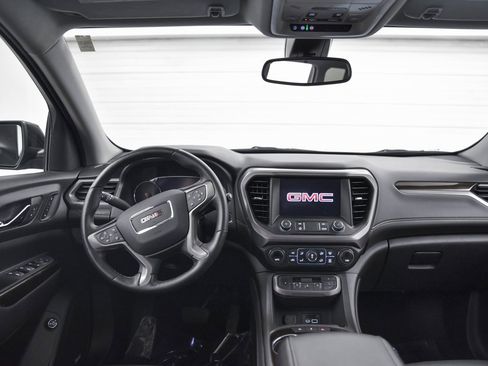 Used 2023 GMC Acadia AT4 image 24