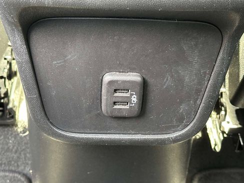 Used 2023 GMC Terrain SLE w/ Driver Convenience Package AWD/4WD image 12