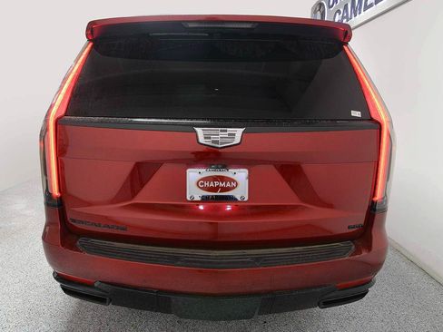 Used 2021 Cadillac Escalade ESV Sport Platinum AWD/4WD image 4