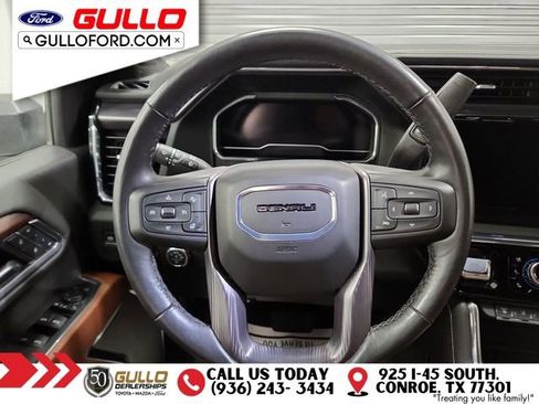 Used 2025 GMC Sierra 2500 Denali Ultimate w/ Max Trailering Package image 13