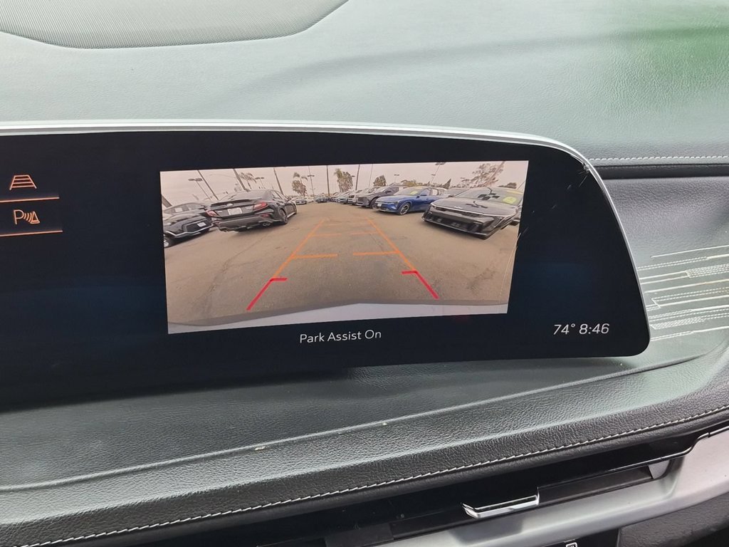 Used 2024 Cadillac XT4 Premium Luxury FWD image 15