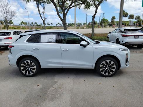 New 2026 Audi Q3 quattro 2.0T image 9