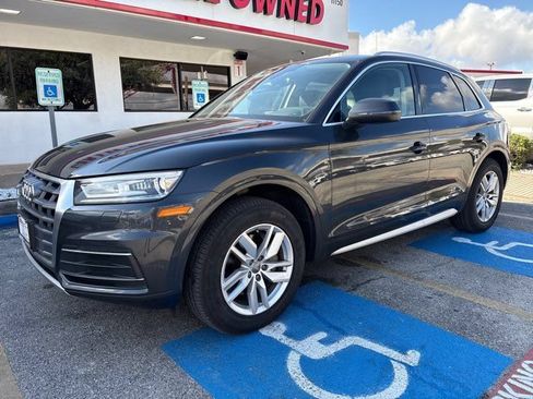Used 2020 Audi Q5 2.0T Premium AWD/4WD image 3
