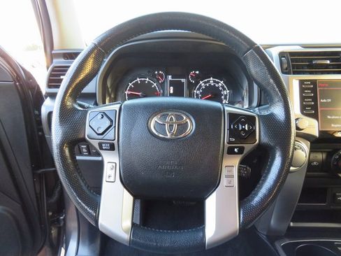 Certified 2023 Toyota 4Runner SR5 Premium image 33