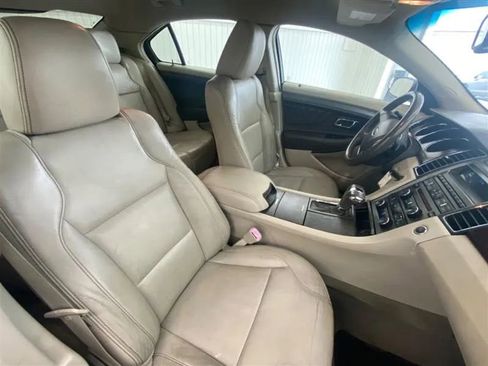 Used 2010 Ford Taurus SEL image 13