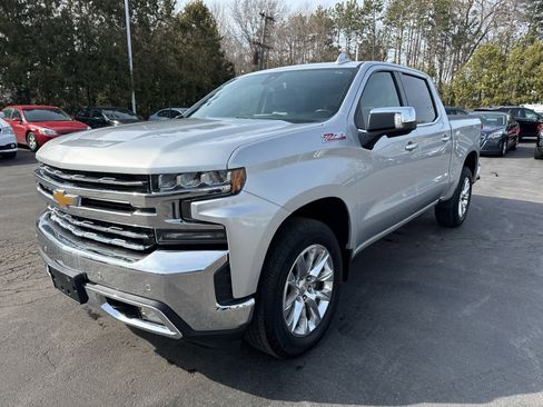 Used 2019 Chevrolet Silverado 1500 LTZ image 7