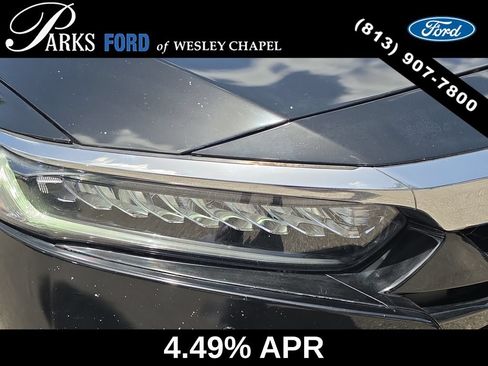 Used 2019 Honda Accord Touring image 6