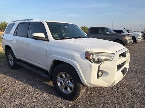Used 2016 Toyota 4Runner SR5 Premium RWD image 9