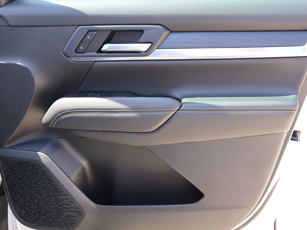 Used 2026 GMC Terrain Elevation AWD/4WD image 7