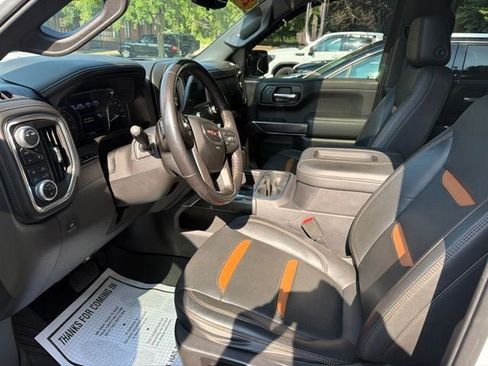 Used 2020 GMC Sierra 1500 AT4 w/ AT4 Premium Package AWD/4WD image 9
