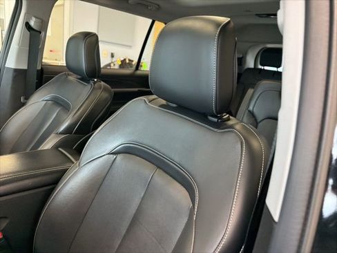 Used 2021 Jeep Grand Cherokee L Limited image 15