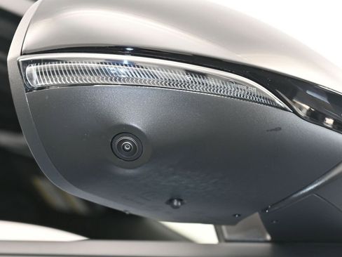 Used 2025 Dodge Hornet R/T w/ Tech Pack image 41