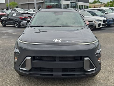 Used 2026 Hyundai Kona SEL Sport FWD image 2