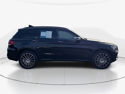 Used 2022 Mercedes-Benz GLC 300 image 3