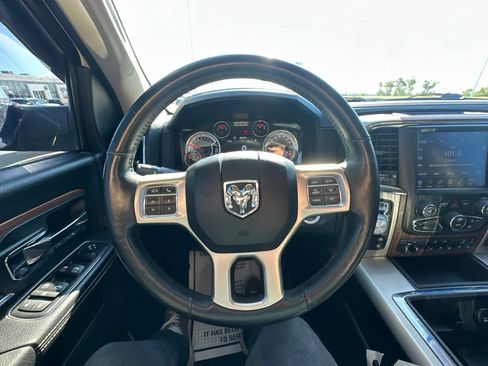 Used 2015 RAM 1500 Laramie w/ Convenience Group AWD/4WD image 48