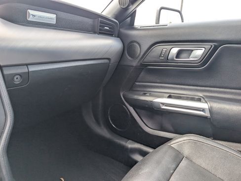 Used 2021 Ford Mustang Premium image 30