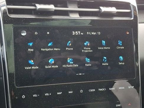 Used 2023 Hyundai Tucson Limited image 16