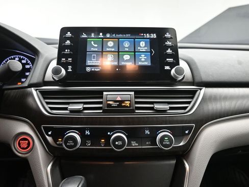 Used 2019 Honda Accord EX-L image 9