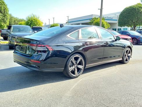 Certified 2023 Honda Accord Sport image 6