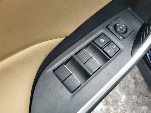 New 2025 Toyota RAV4 XLE image 17