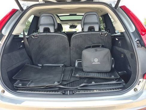 Used 2020 Volvo XC90 T5 Momentum AWD/4WD image 26