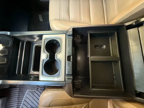 Used 2018 GMC Sierra 2500 Denali w/ Suspension Package, Off-Road image 18