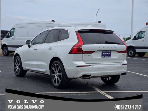 Used 2020 Volvo XC60 T5 Inscription FWD image 4