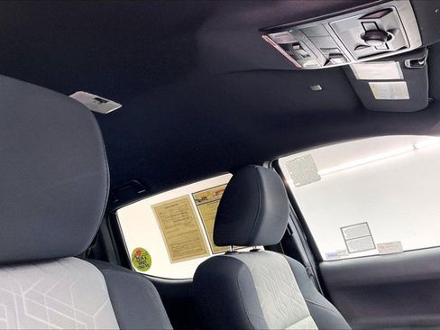 Used 2020 Toyota Tacoma TRD Off-Road image 25