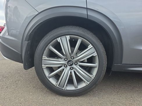 Used 2021 INFINITI QX50 Sensory image 11