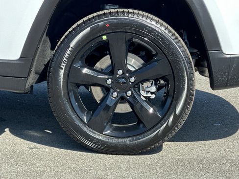 New 2026 Jeep Grand Cherokee Limited AWD/4WD image 33