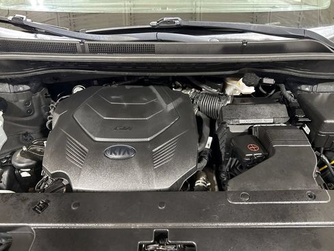 Used 2020 Kia Sedona EX FWD image 25
