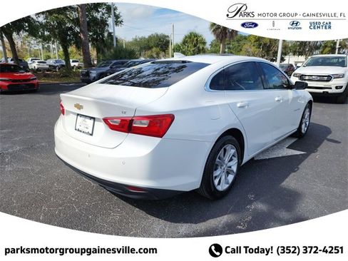 Used 2024 Chevrolet Malibu LT image 3