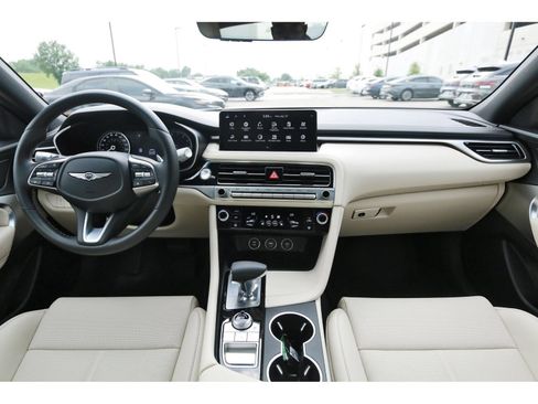 Used 2026 Genesis G70 2.5T RWD image 11