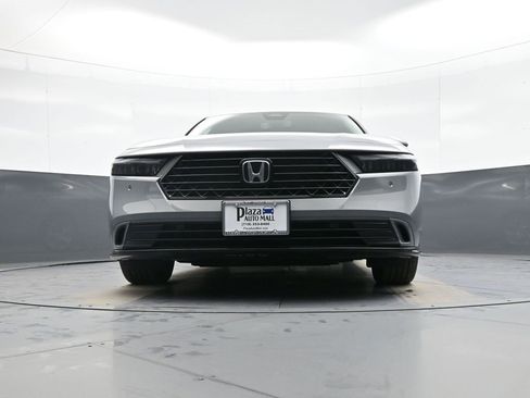 Used 2025 Honda Accord EX-L image 25