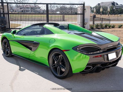 Used 2018 McLaren 570S Spider image 6