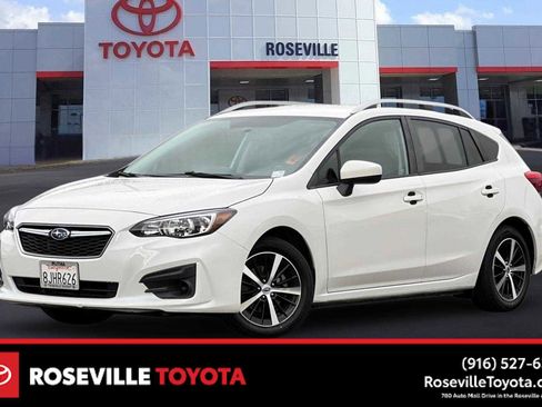 Used 2019 Subaru Impreza 2.0i Premium image 1