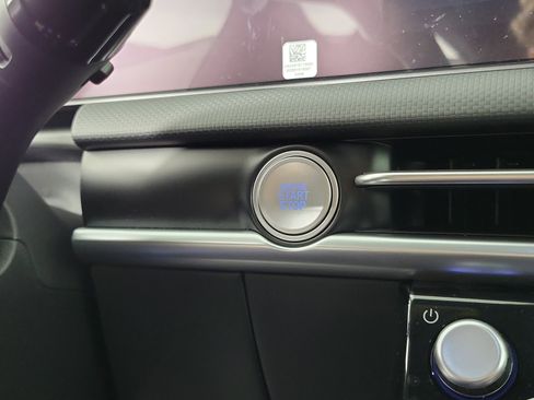 New 2025 Hyundai Santa Cruz SE image 17