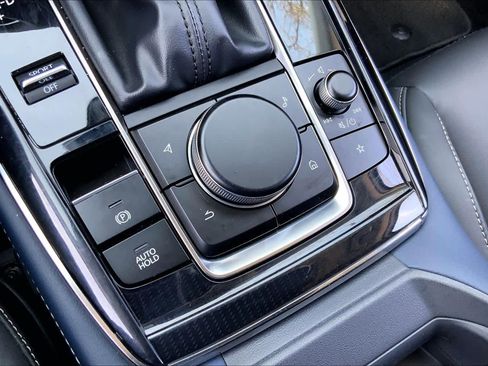 Used 2021 MAZDA CX-30 FWD 2.5 S w/ Preferred Package image 32