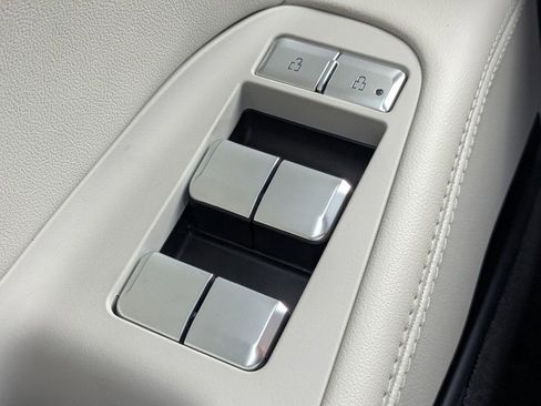 New 2025 Lincoln Navigator L Reserve image 28