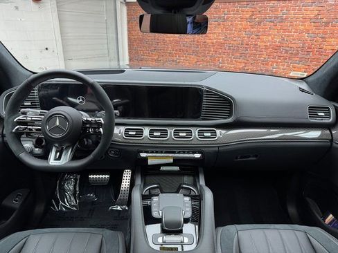 New 2026 Mercedes-Benz GLS 63 AMG 4MATIC image 10