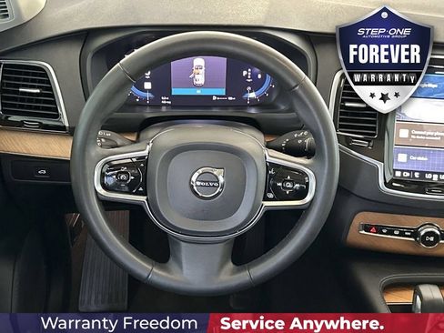 Used 2024 Volvo XC90 B6 Plus w/ Protection Package Premier AWD/4WD image 16