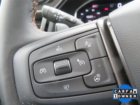 Used 2025 GMC Sierra 1500 AT4 w/ AT4 Premium Package image 28