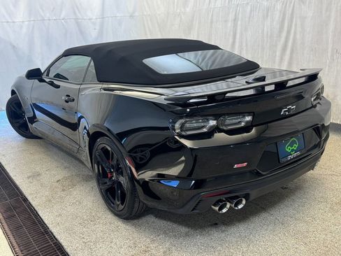 Used 2021 Chevrolet Camaro SS image 7