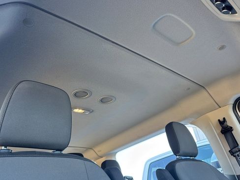 Used 2021 Ford Transit 350 XLT image 18