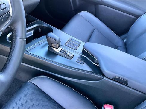 Certified 2025 Lexus UX 300h FWD w/ Accessory Package (Z1) image 14