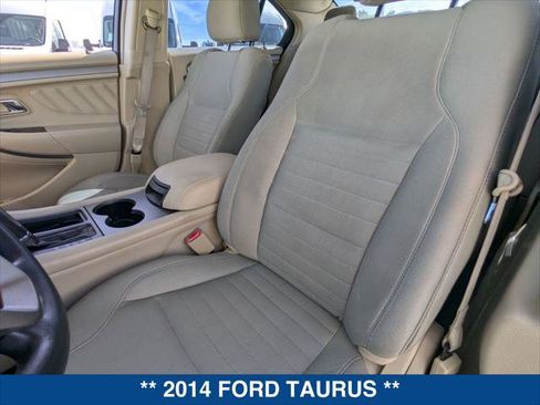 Used 2014 Ford Taurus SE image 19