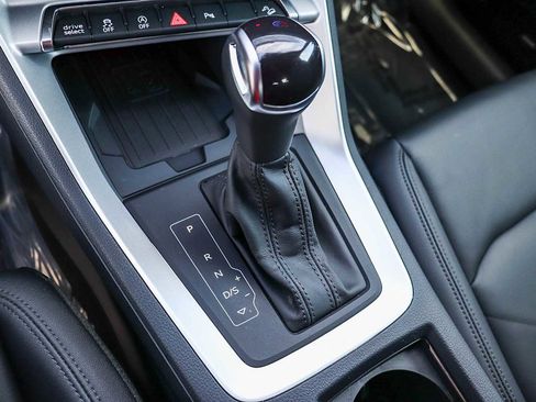 Used 2025 Audi Q3 2.0T Premium Plus w/ Premium Plus Package image 26