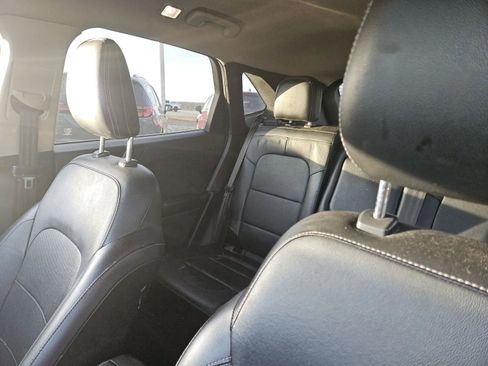 Used 2020 Ford Escape Titanium image 8